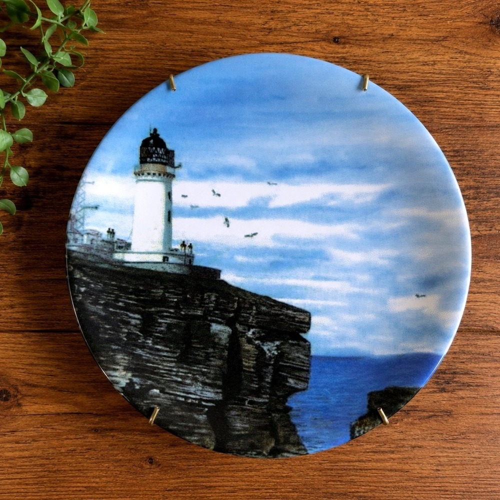 Vintage Lighthouse Decorative Collector Plate Coastal Nautical Ocean Cliff Scene